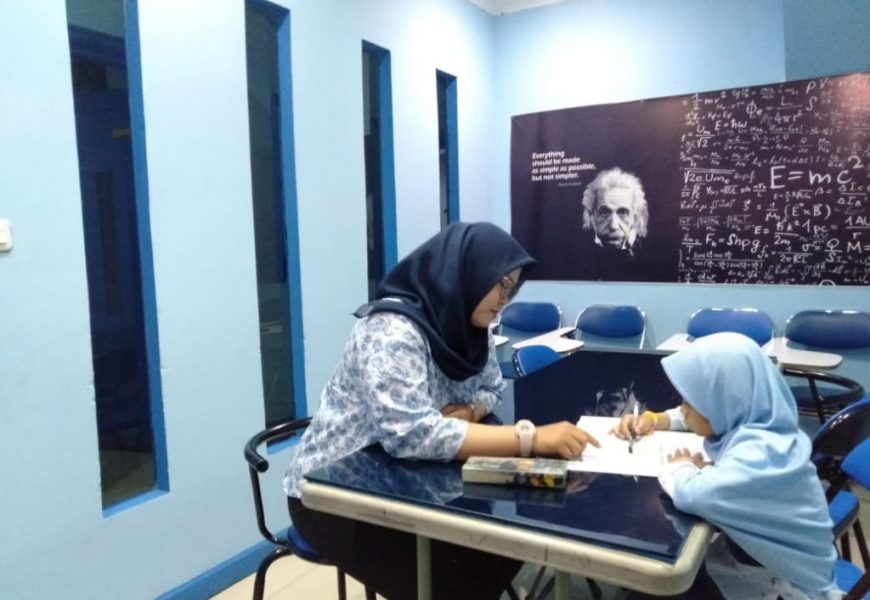 Calistung Kelas 4 SD – Anak Pintar Baca Tulis Hitung di Jln. Anggrek, Jaka Sampurna, Bekasi