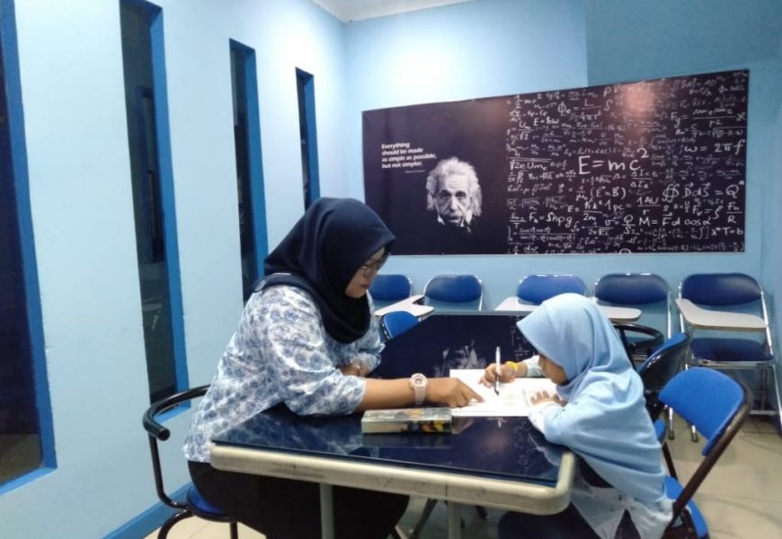Calistung Kls 2 SD – Anak Pintar Baca Tulis Hitung di Jln. Dahlia Raya, Jakasampurna, Bekasi
