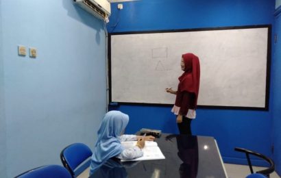 Guru Calistung Terdekat – Anak Pintar Baca Tulis Hitung di Jln. Dahlia, Jakasampurna, Bekasi